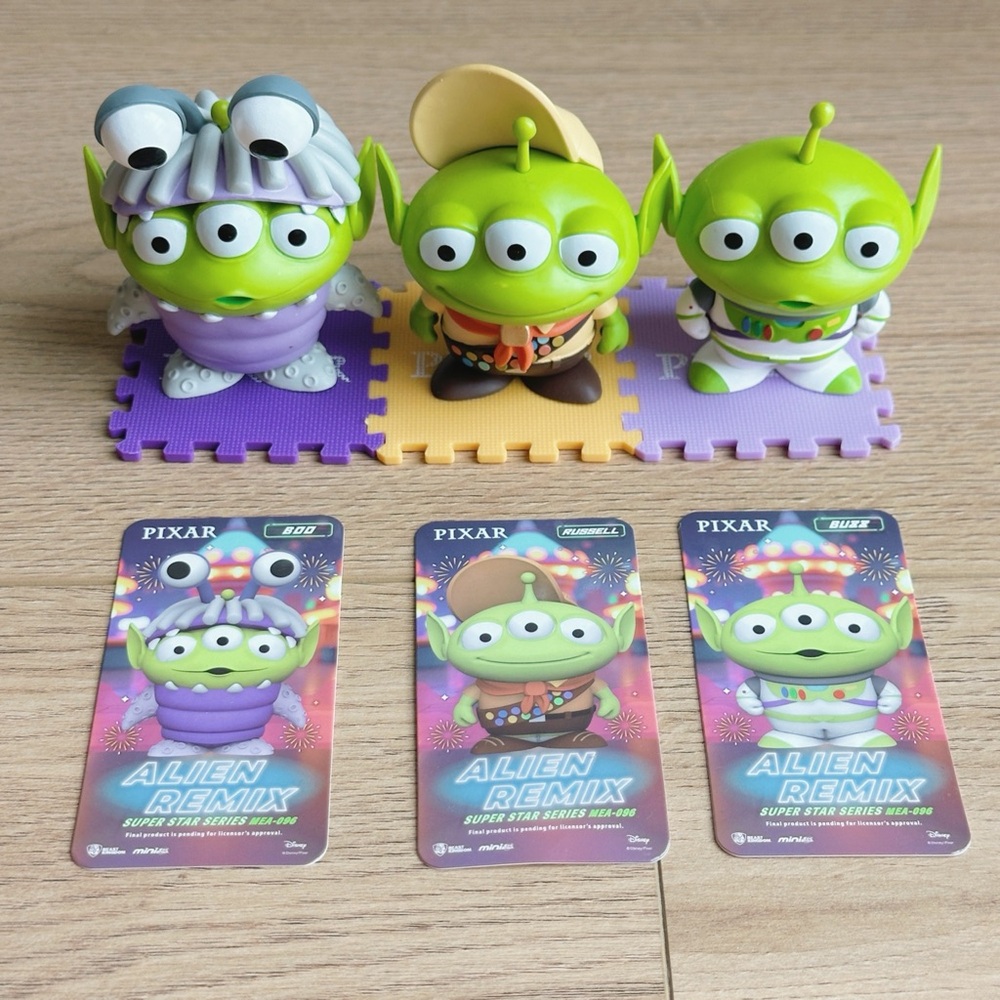 Pixar Alien Remix Mystery Figurine Set